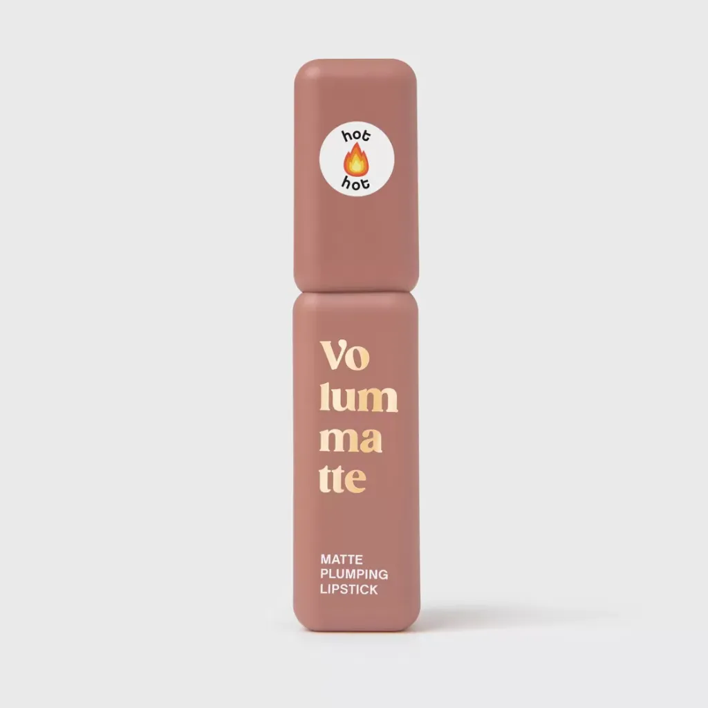Long-wearing plumping matte liquid lip color Volummatte 02
